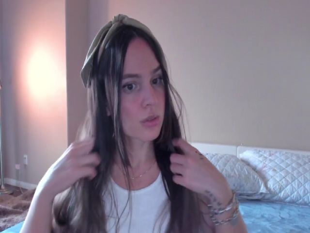 Live sex webcam photo for TyleyCriss #257782640