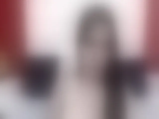 Live sex webcam photo for Rain_Maya #255400811