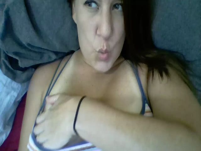 Live sex webcam photo for Kenzie_leigh #260841476