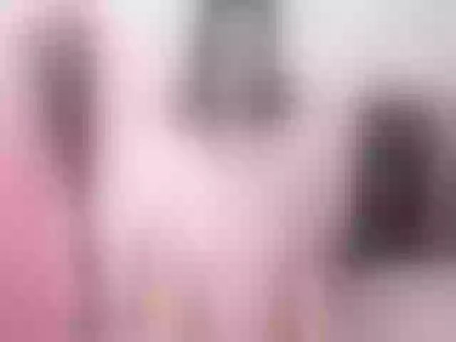 Live sex webcam photo for ElenaSworld #253336390