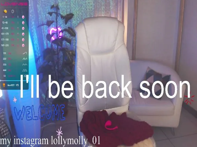 Live sex webcam photo for MollyLoo #253461588