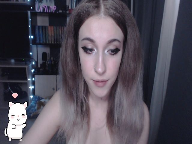 Live sex webcam photo for Your_Ellie #262882715