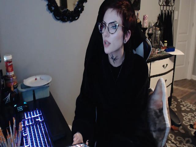 Live sex webcam photo for Painbaby #261826876