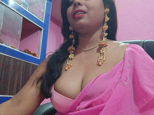 Live sex webcam photo for RituSinha00 #241280366