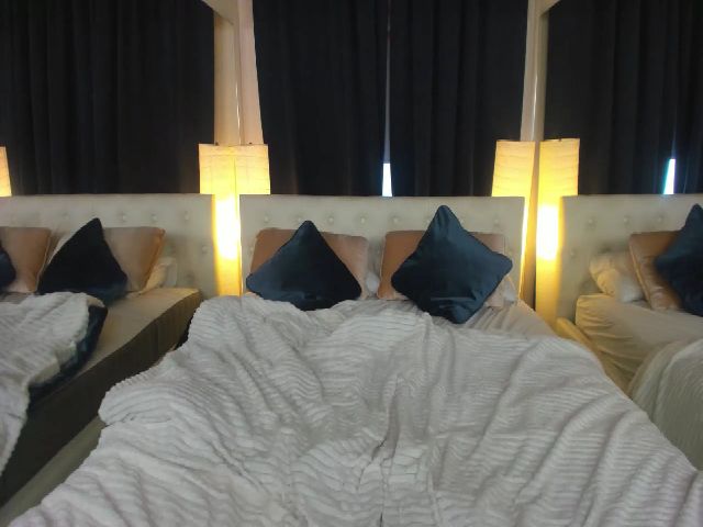 Live sex webcam photo for Stella_Shary #256150915