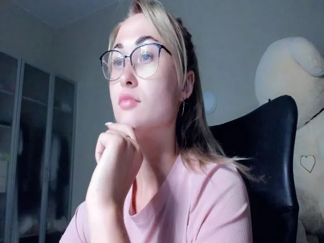 Live sex webcam photo for Mistress_Eva_ #255171721