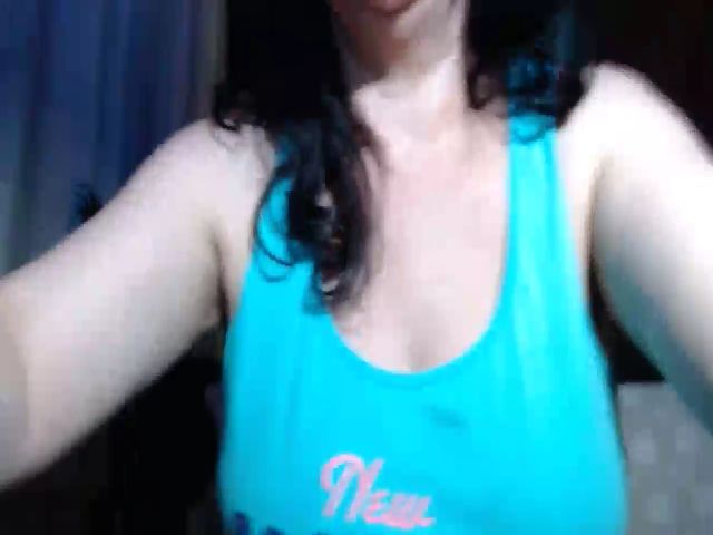 Live sex webcam photo for Carolinessex #256530965