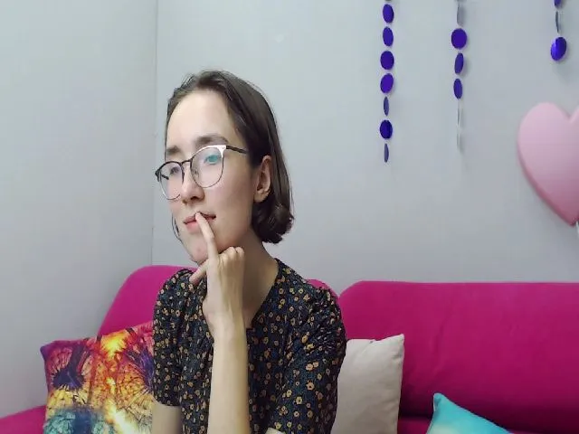 Live sex webcam photo for CleverAlexiss #265487810