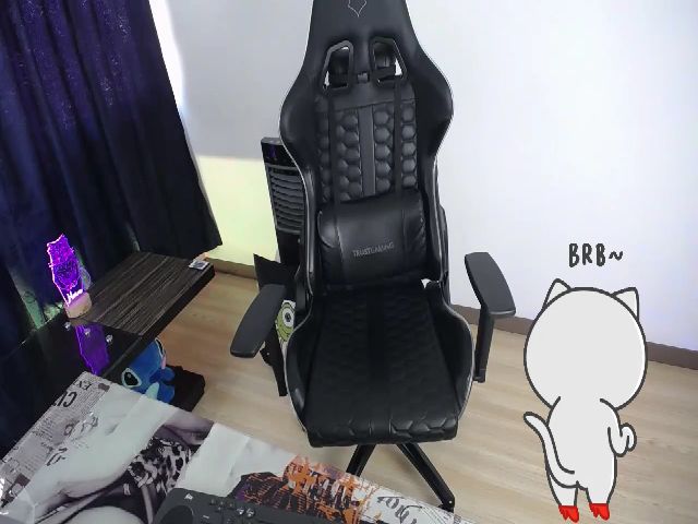 Live sex webcam photo for BiancaMiller #261351503