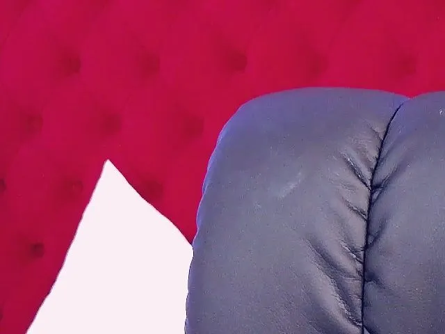 Live sex webcam photo for MillaLoves #265488503