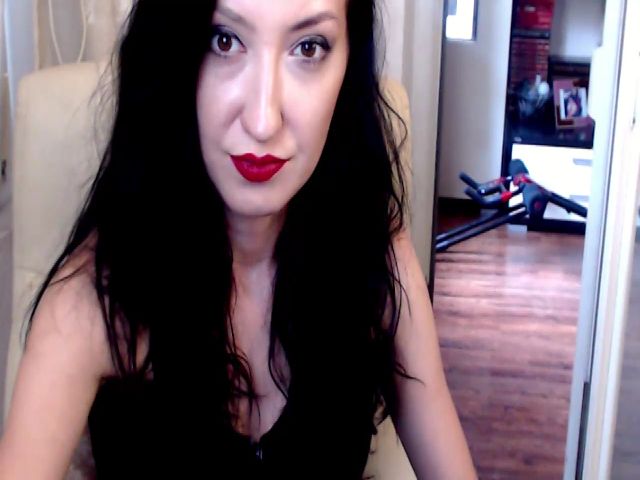 Live sex webcam photo for MistressNadia #263608394