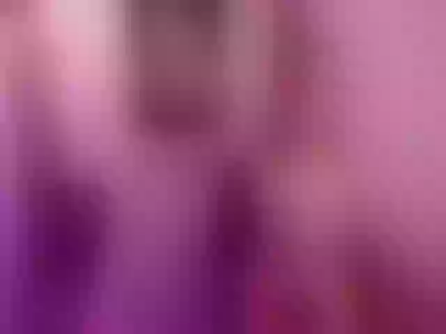 Live sex webcam photo for Spaaarkie #253170145