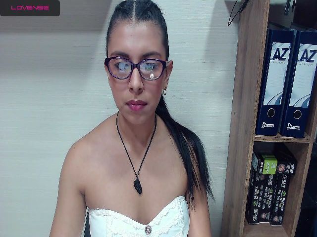 Live sex webcam photo for Bunny_Naugthy #260893358