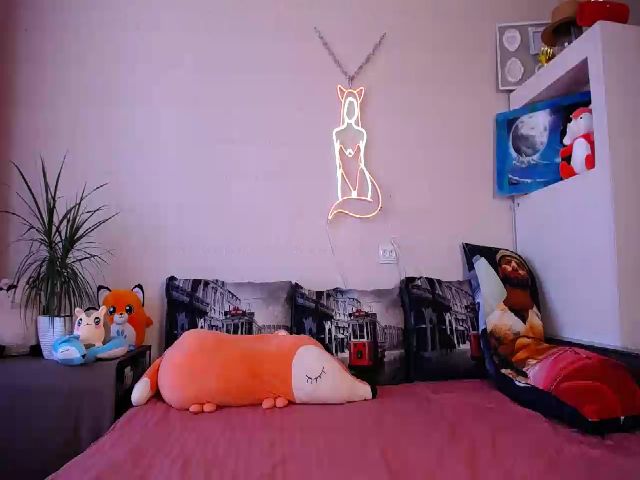 Live sex webcam photo for Your_Red_Foxy #255586005