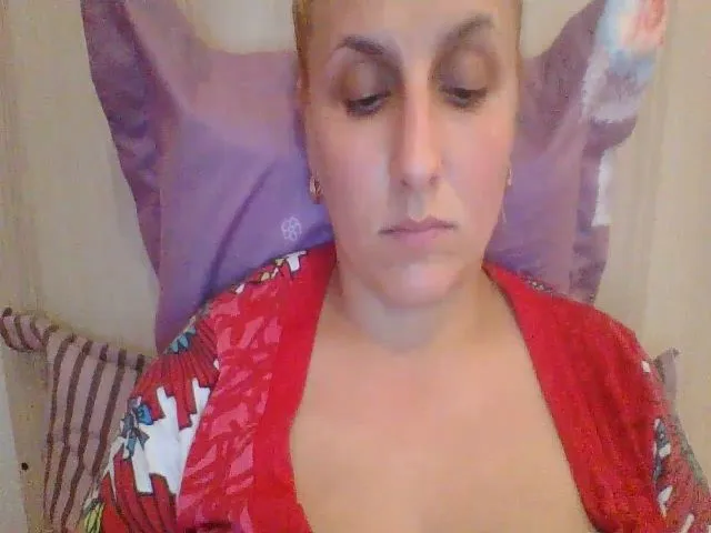 Live sex webcam photo for squirtvicky #255716363
