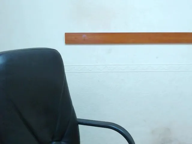 Live sex webcam photo for Miss_Vivian #257325880