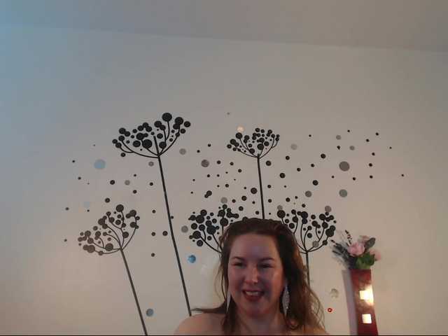 Live sex webcam photo for titanic-tits #241080339