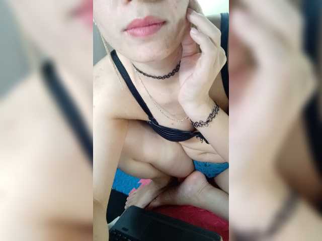 Live sex webcam photo for wettt12910 #241322276