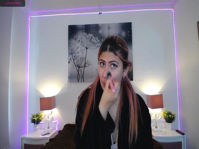 Live sex webcam photo for NicolSaenz #260791893