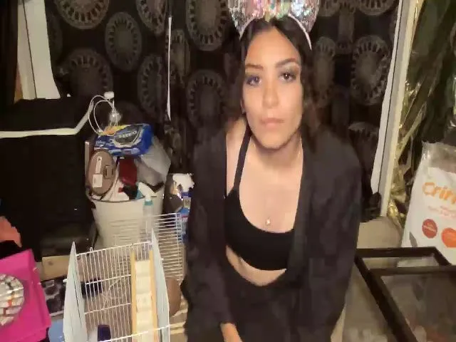 Live sex webcam photo for VitreousLapis #265282302