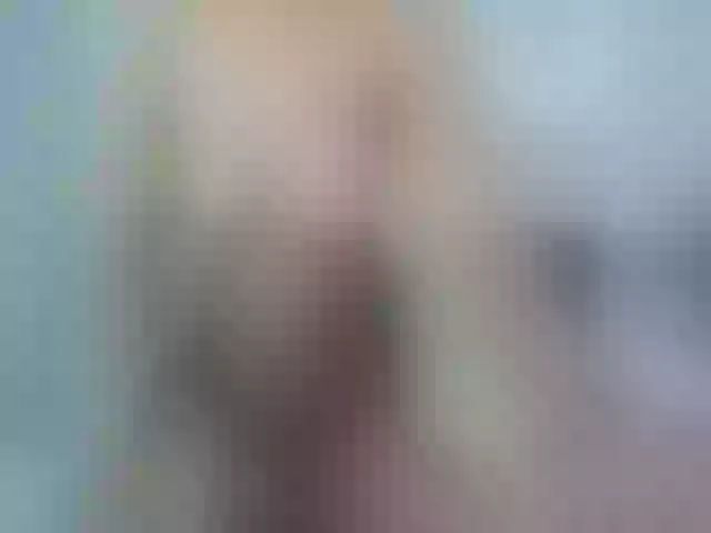 Live sex webcam photo for Andrealushot1 #264026761