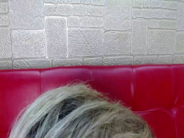 Live sex webcam photo for Arianatylerr #257603418