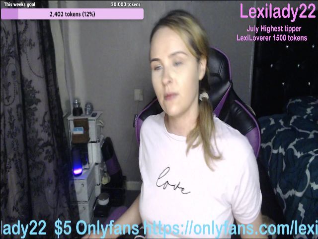 Live sex webcam photo for Lexilady22 #260792953