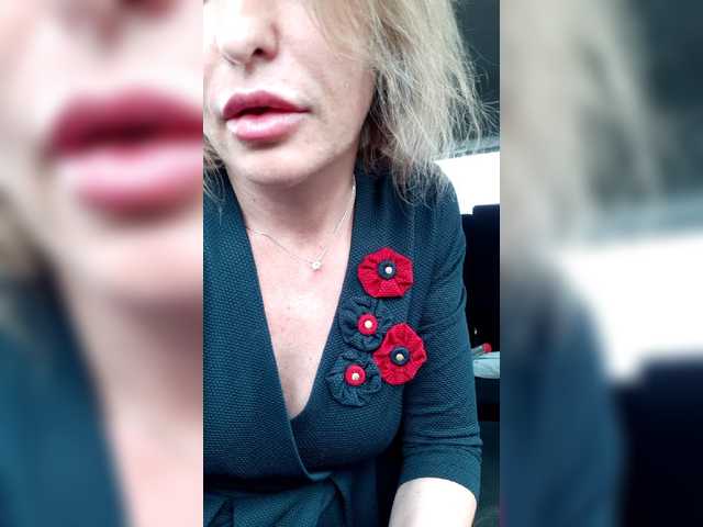 Live sex webcam photo for EditaMilf #245845468