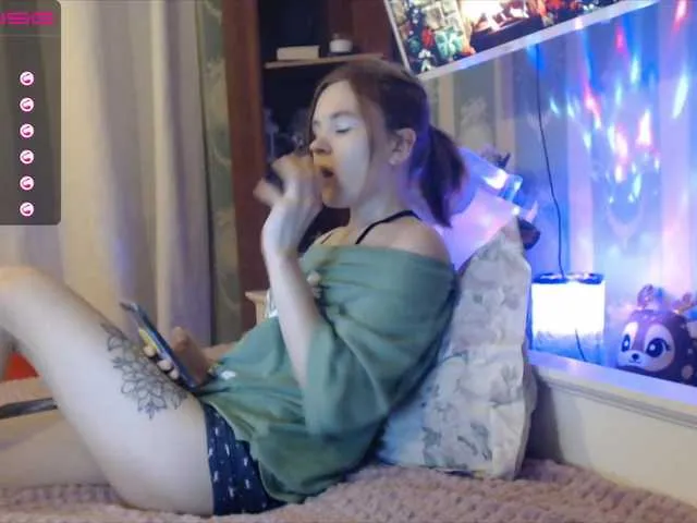 Live sex webcam photo for LopnLous #240982031