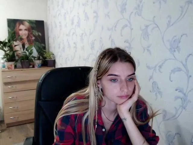 Live sex webcam photo for springibabby #251208698