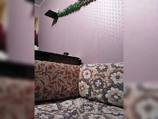 Live sex webcam photo for Zarevna #241346432