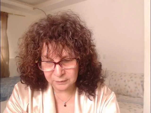 Live sex webcam photo for sexwomanx #241180317