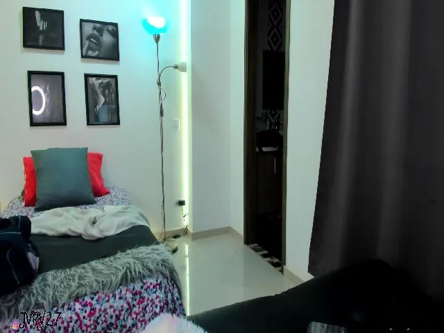Live sex webcam photo for Juanabrau #253137642