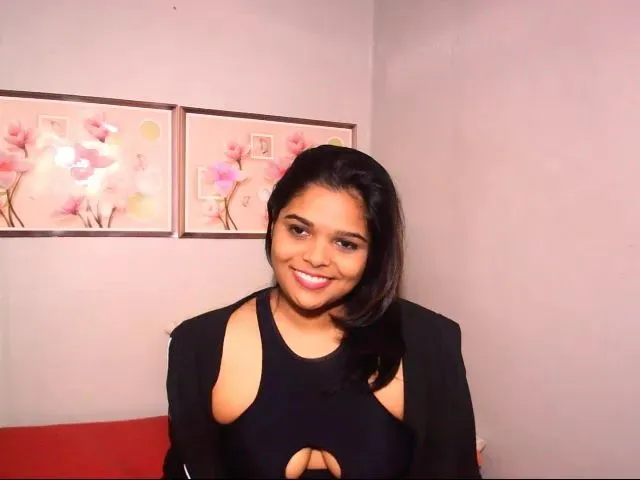 Live sex webcam photo for Indiankimmy #261984179