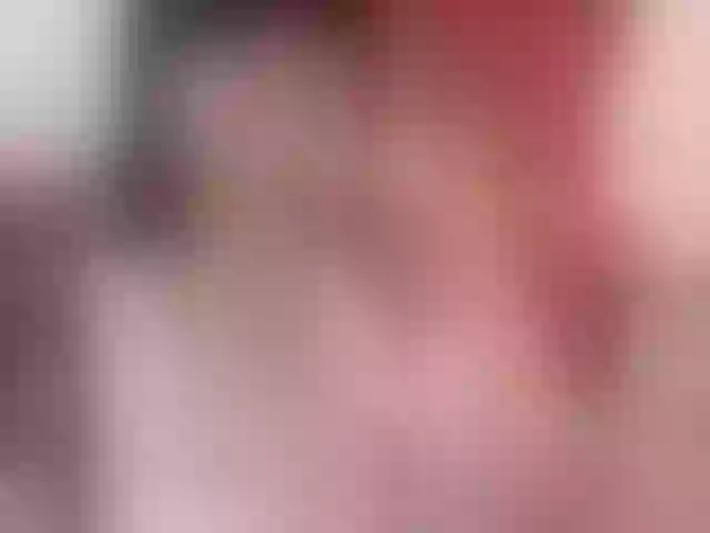 Live sex webcam photo for araartist #255729616