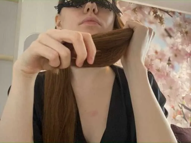 Live sex webcam photo for ConnieDaw #287978621