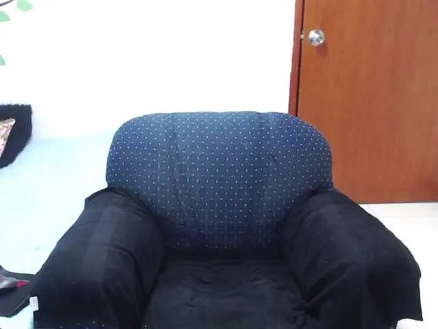 Live sex webcam photo for salems83 #249749647