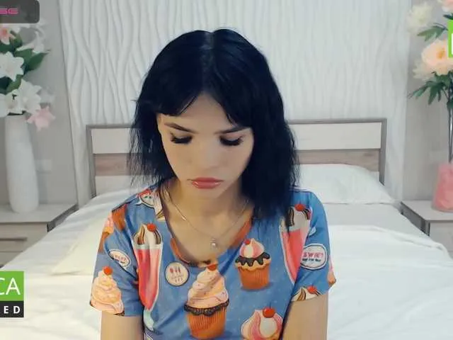 Live sex webcam photo for look-at-me #259620658