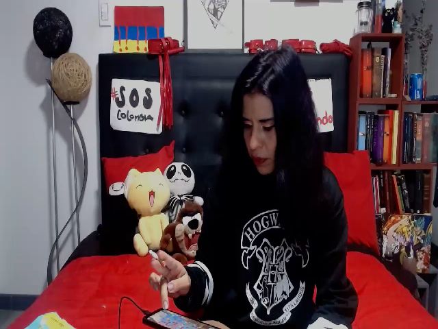 Live sex webcam photo for MilfKatty #256675261