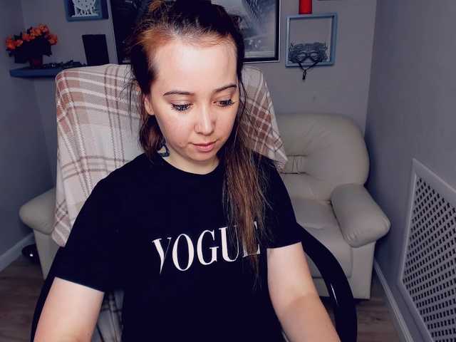 Live sex webcam photo for Rsevaluna #255780284