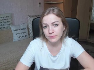 Live sex webcam photo for CherishSia #240861241