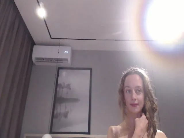 Live sex webcam photo for Innocent_Miss #252644440