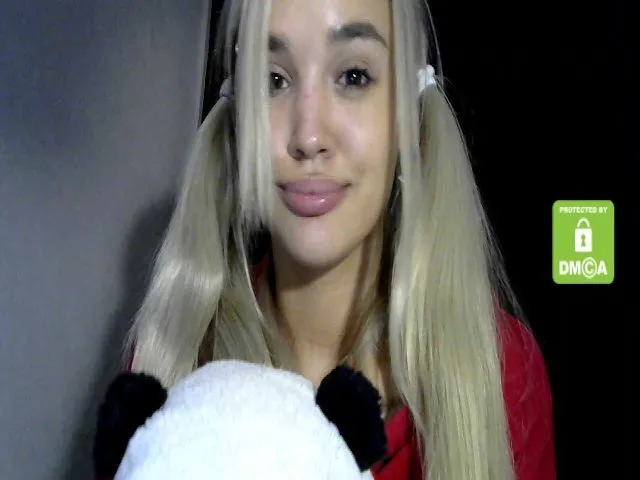 Live sex webcam photo for MyyDream #257791446