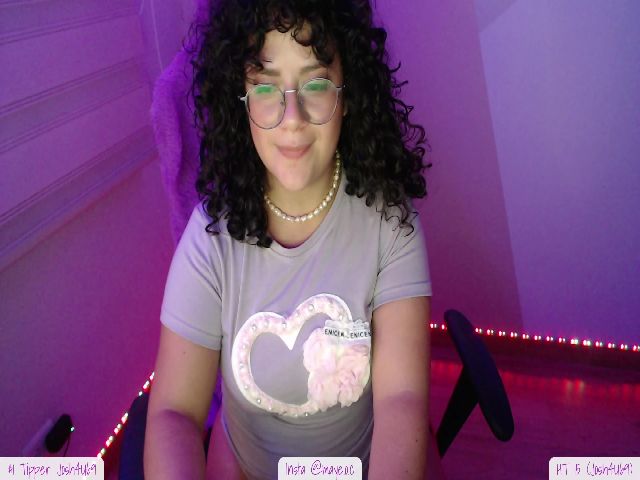 Live sex webcam photo for Isabela_1 #264028756