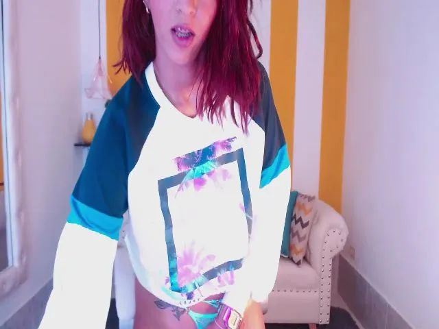 Live sex webcam photo for Julietacollin #255593673