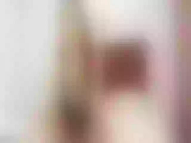 Live sex webcam photo for LittleRed2u #259627275