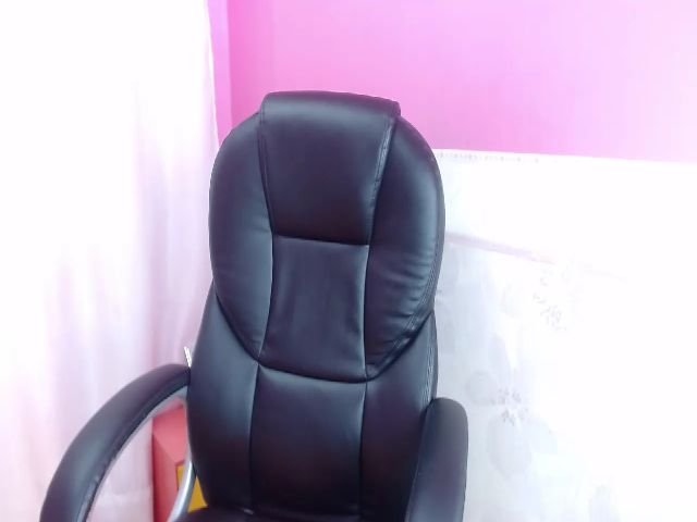 Live sex webcam photo for jannet_reyes #254343487