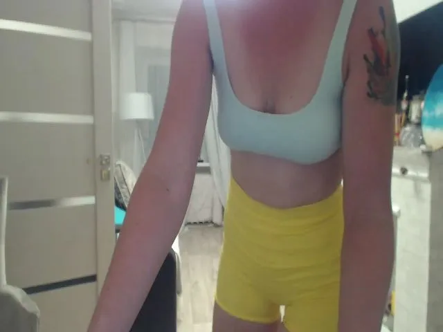 Live sex webcam photo for Alexisweets #255989034