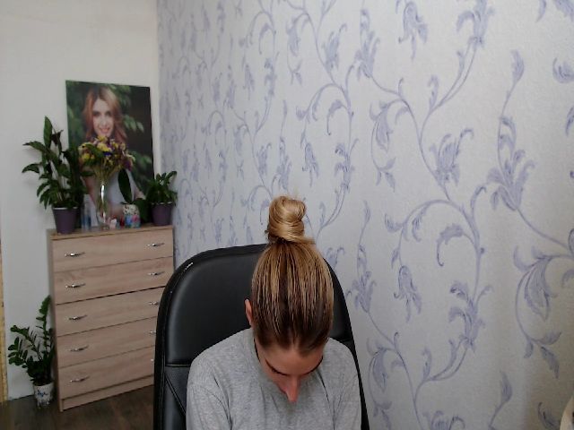 Live sex webcam photo for Springibabby #259177167