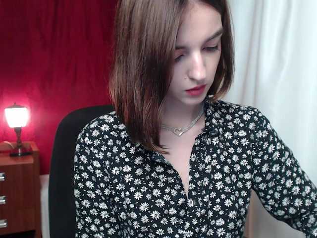 Live sex webcam photo for -LadyLUCK- #260815466